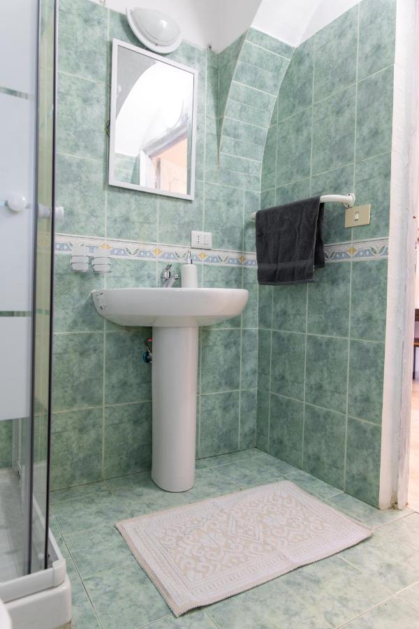 Suite Gli Ulivi Colonna ภายนอก รูปภาพ
