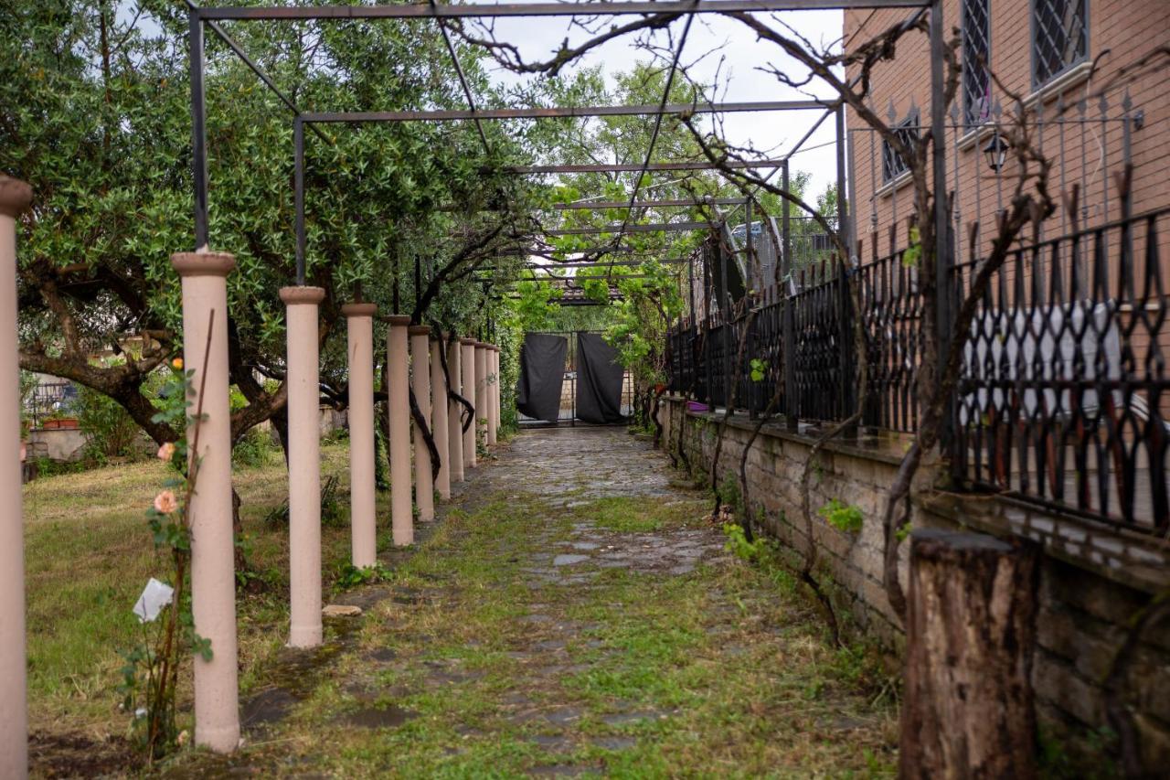 Suite Gli Ulivi Colonna ภายนอก รูปภาพ
