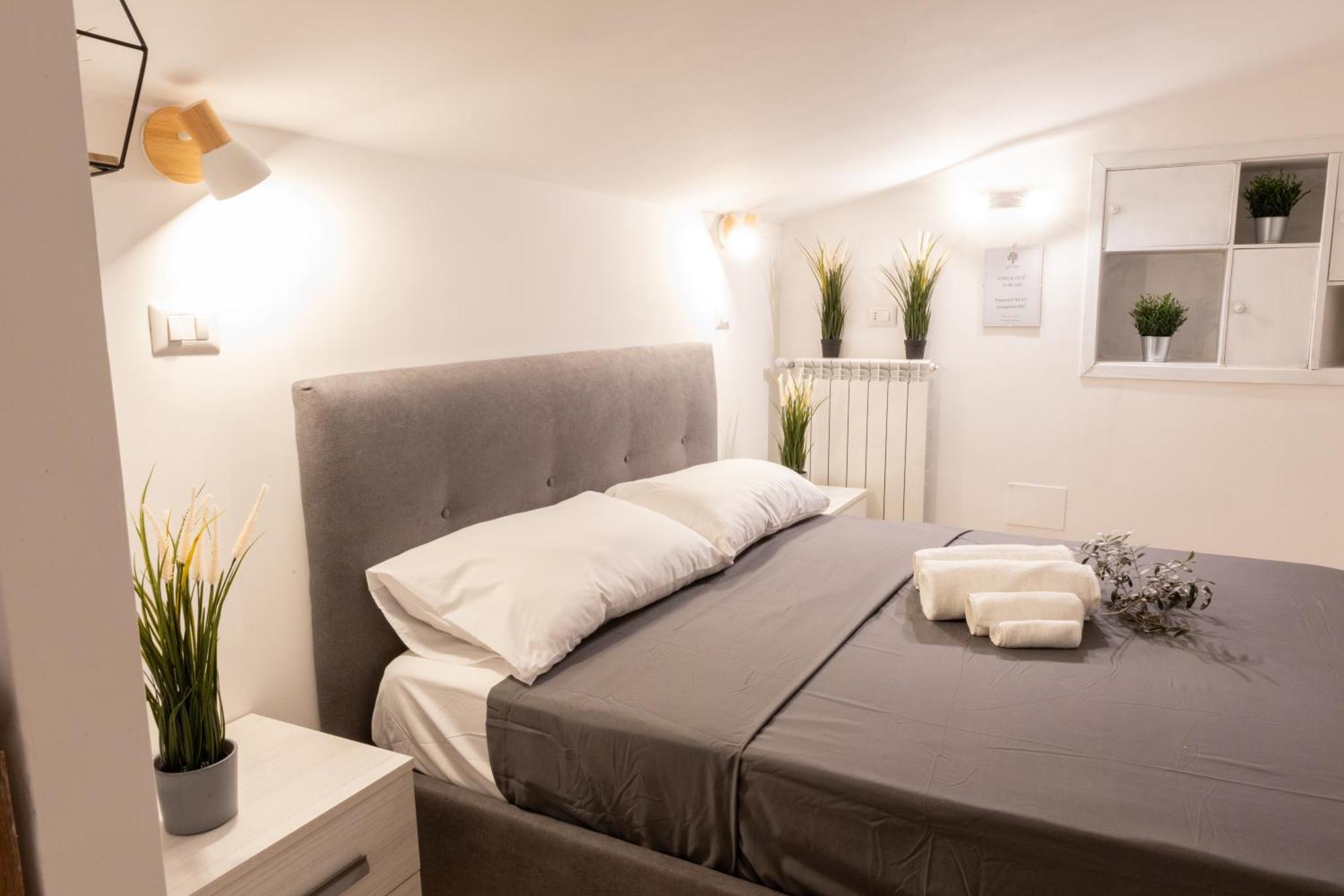 Suite Gli Ulivi Colonna ภายนอก รูปภาพ